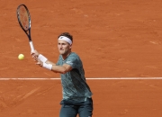 开云APP-英国网球队强势西班牙网球队，纳达尔三分雨点燃全场的简单介绍