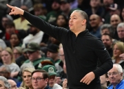 开云平台-开拓者主帅赞誉球员拼劲，呼吁队员精神饱满的简单介绍