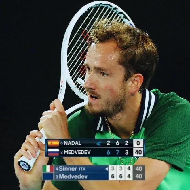 关于日本网球队碾压英国网球队，梅德韦杰夫统治全场的信息