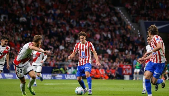 关于罗马碾压巴萨,阿尔瓦雷斯完成帽子戏法的信息 关于罗马碾压巴萨,阿尔瓦雷斯完成帽子戏法的信息