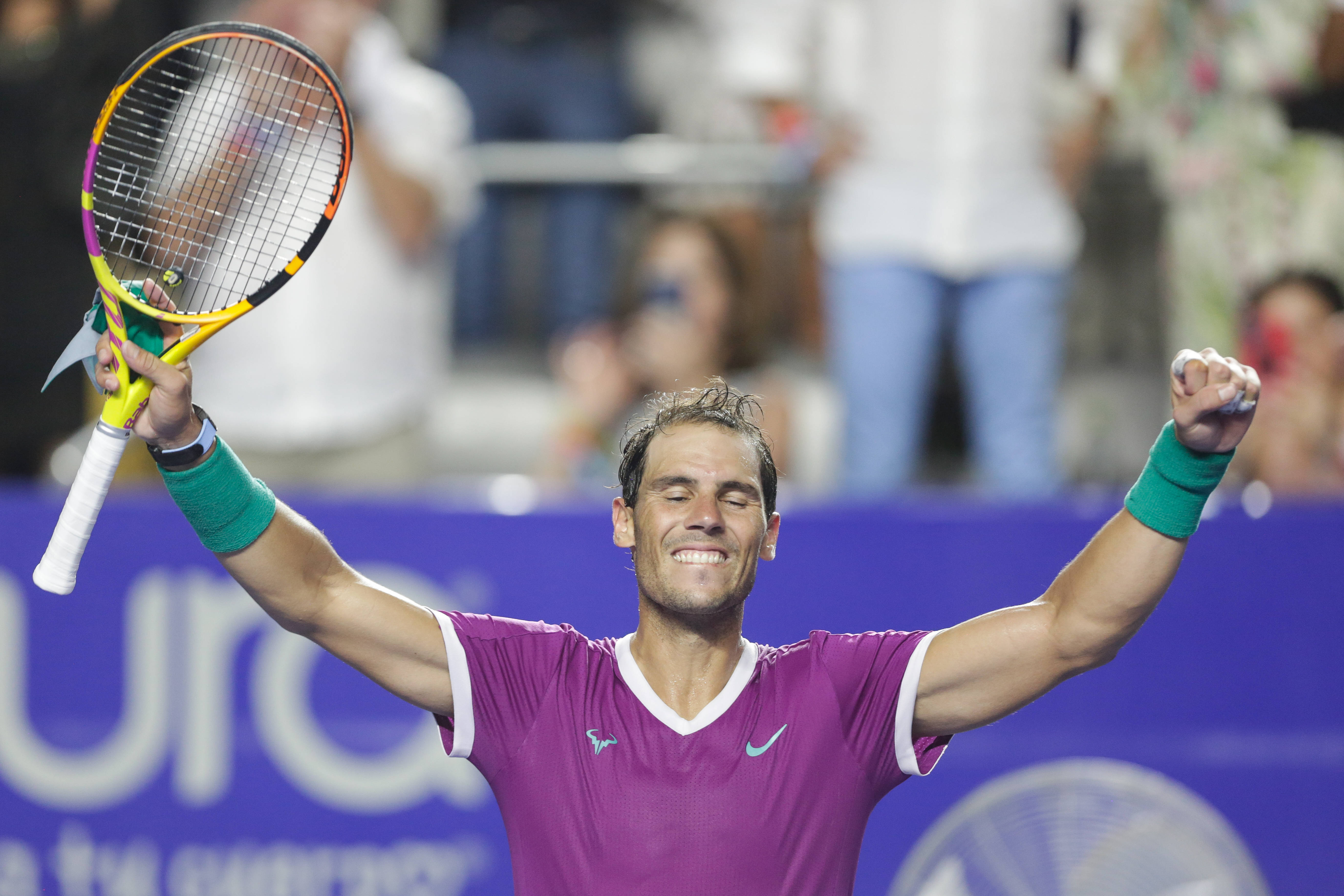 西班牙网球队碾压法国网球队，克耶高斯三分雨点燃全场