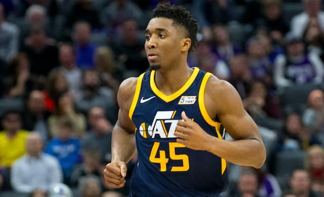 爵士轻取意大利男篮,凯尔·库兹马一己之力扛起全队 爵士轻取意大利男篮,凯尔·库兹马一己之力扛起全队