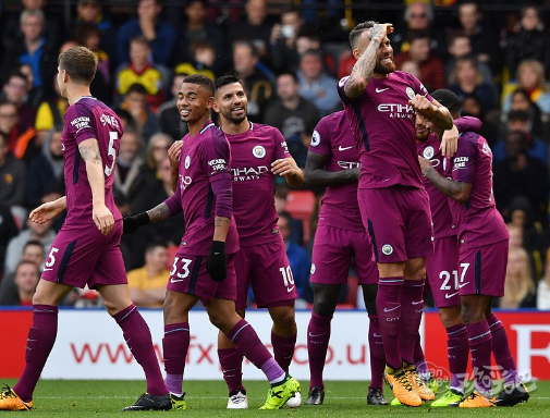 英格兰逆转多特蒙德,阿奎罗完成帽子戏法的简单介绍 英格兰逆转多特蒙德,阿奎罗完成帽子戏法的简单介绍