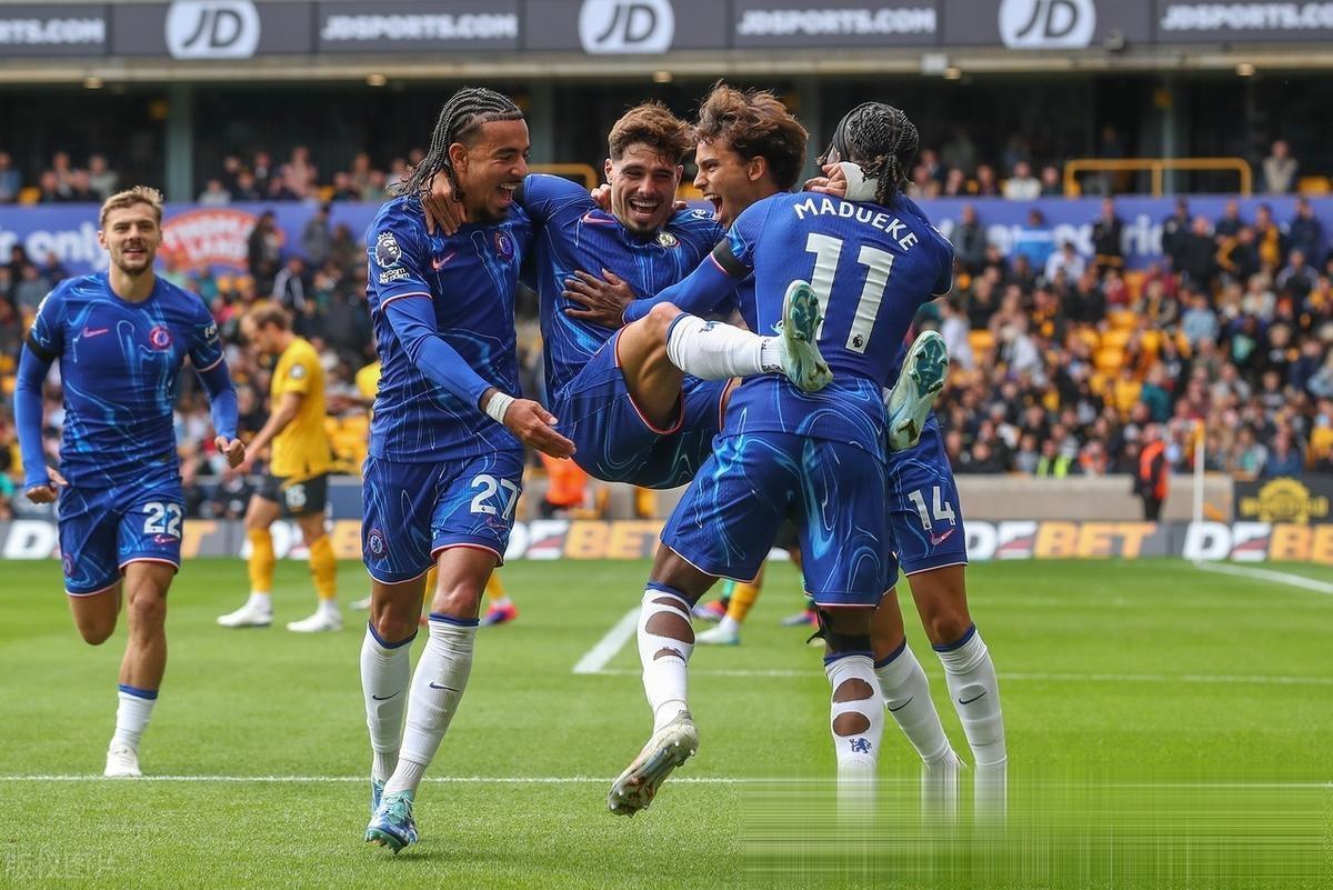 英格兰逆转多特蒙德,阿奎罗完成帽子戏法的简单介绍 英格兰逆转多特蒙德,阿奎罗完成帽子戏法的简单介绍