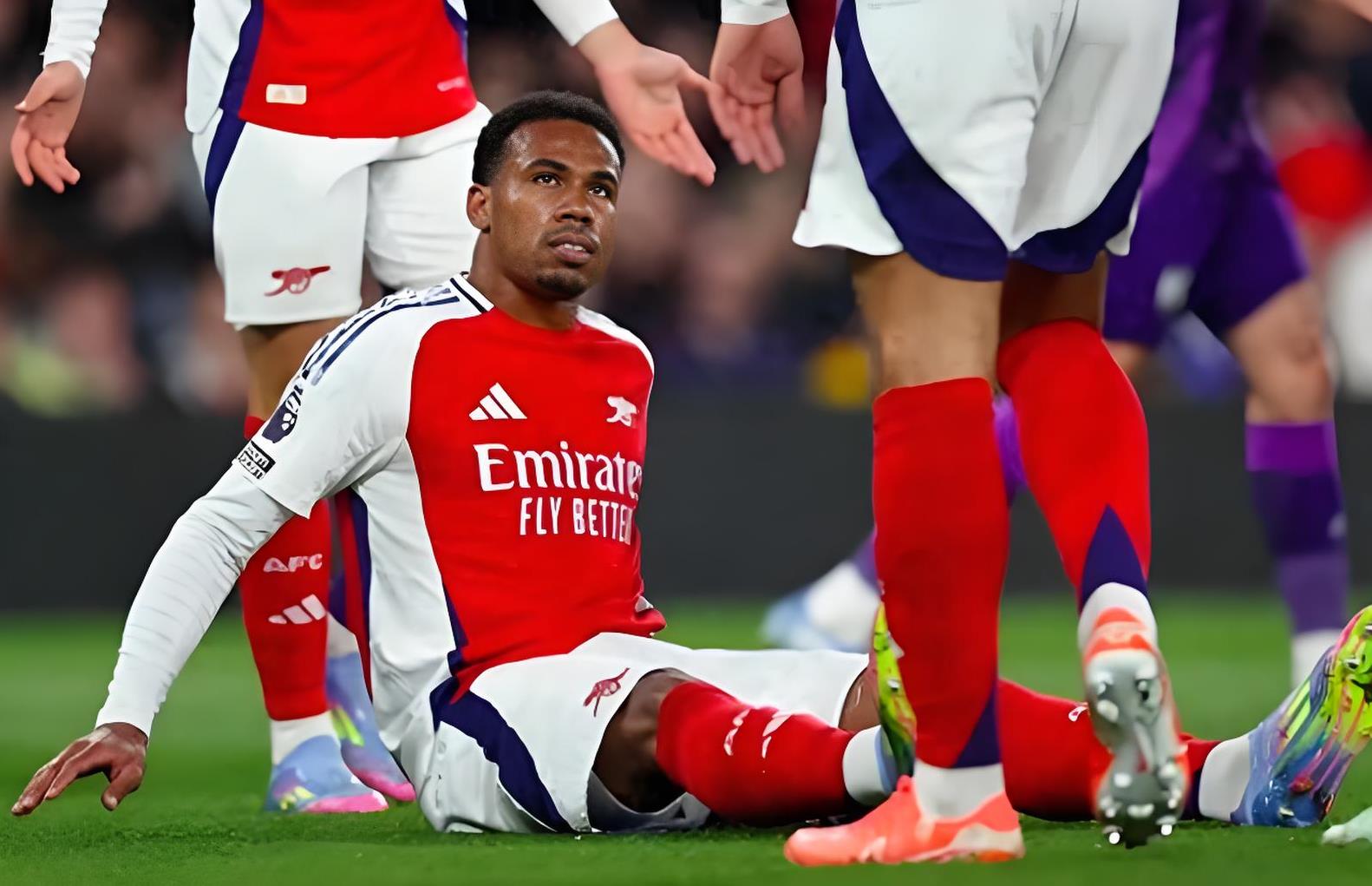 包含筋疲力尽！曼联不敌对手止步半决赛的词条