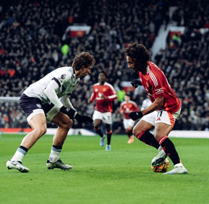 包含曼联门将神勇,多次扑救力保不失一球的词条 包含曼联门将神勇,多次扑救力保不失一球的词条