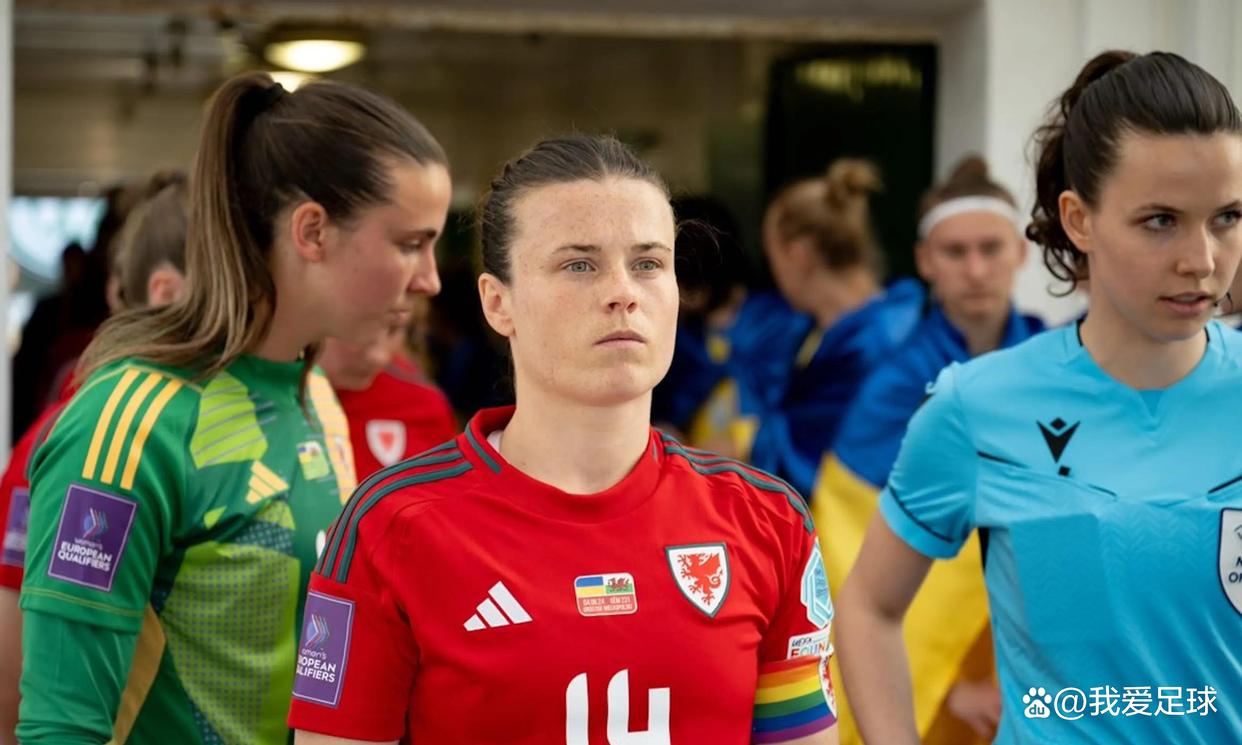 包含足球盛事中,女性运动员绽放光芒!的词条 包含足球盛事中,女性运动员绽放光芒!的词条