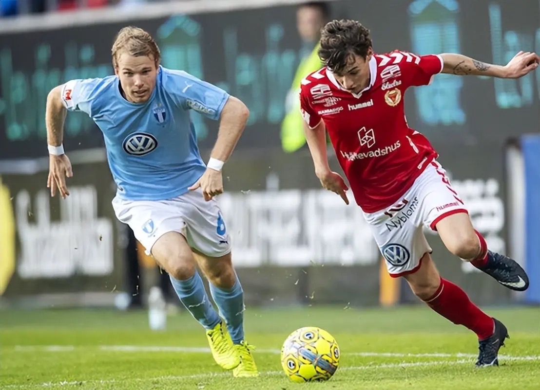 瑞典队惨遭惨败小组前景堪忧的简单介绍