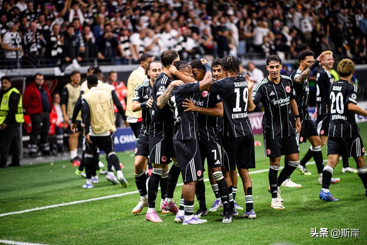 包含法兰克福全队备战，士气正盛迎接挑战的词条