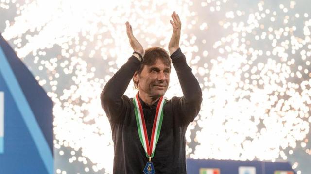 那不勒斯主帅表示对球员表现满意的简单介绍 那不勒斯主帅表示对球员表现满意的简单介绍