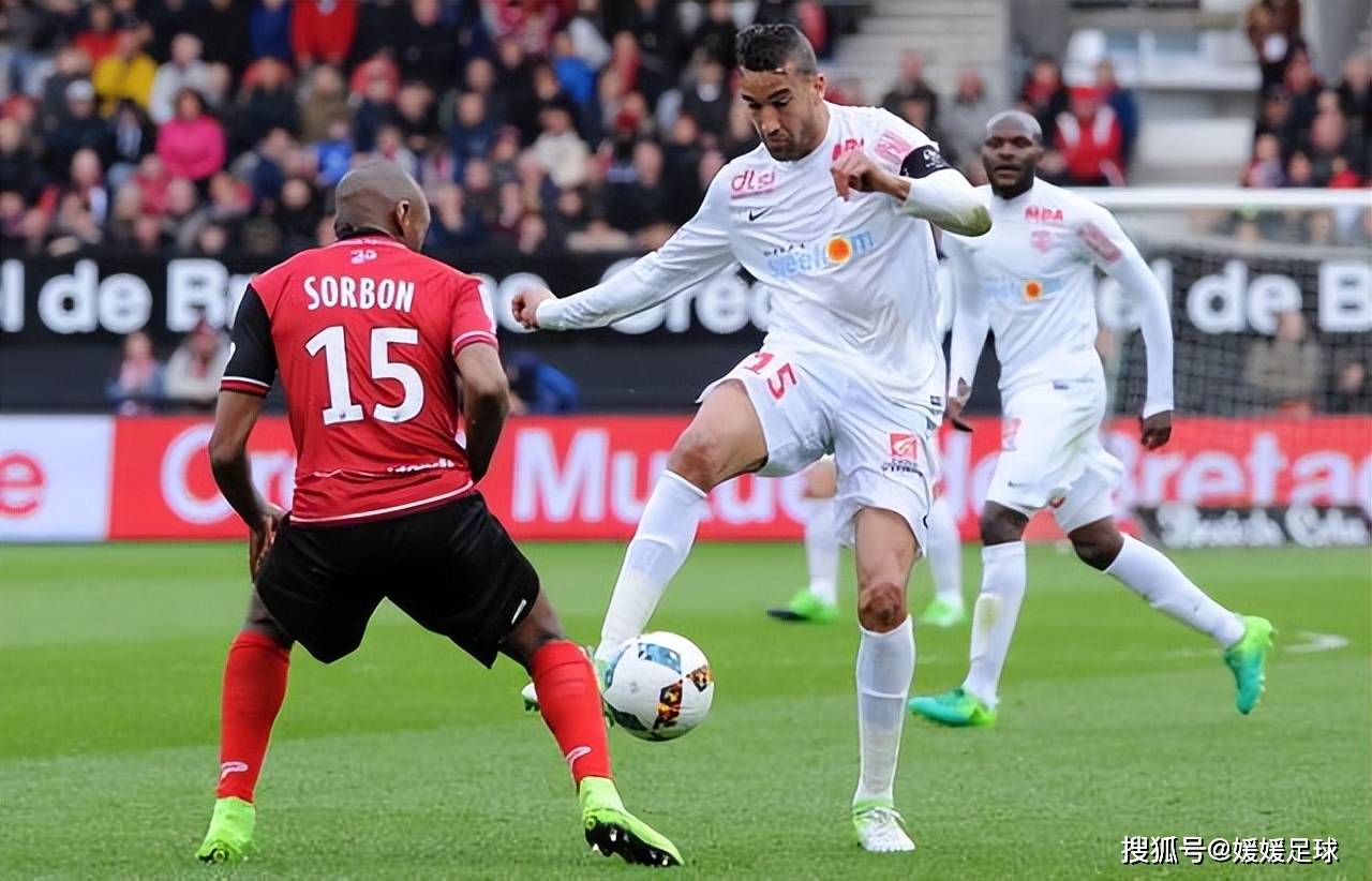 阿雅克肖主场击败朗斯,保持领跑位置的简单介绍 阿雅克肖主场击败朗斯,保持领跑位置的简单介绍