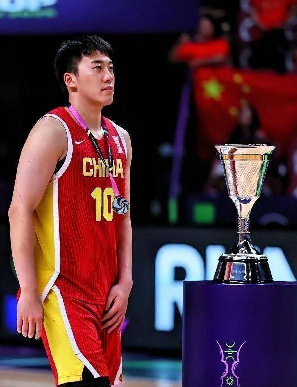 辽宁队险胜热火，胡金秋扛起全队的简单介绍