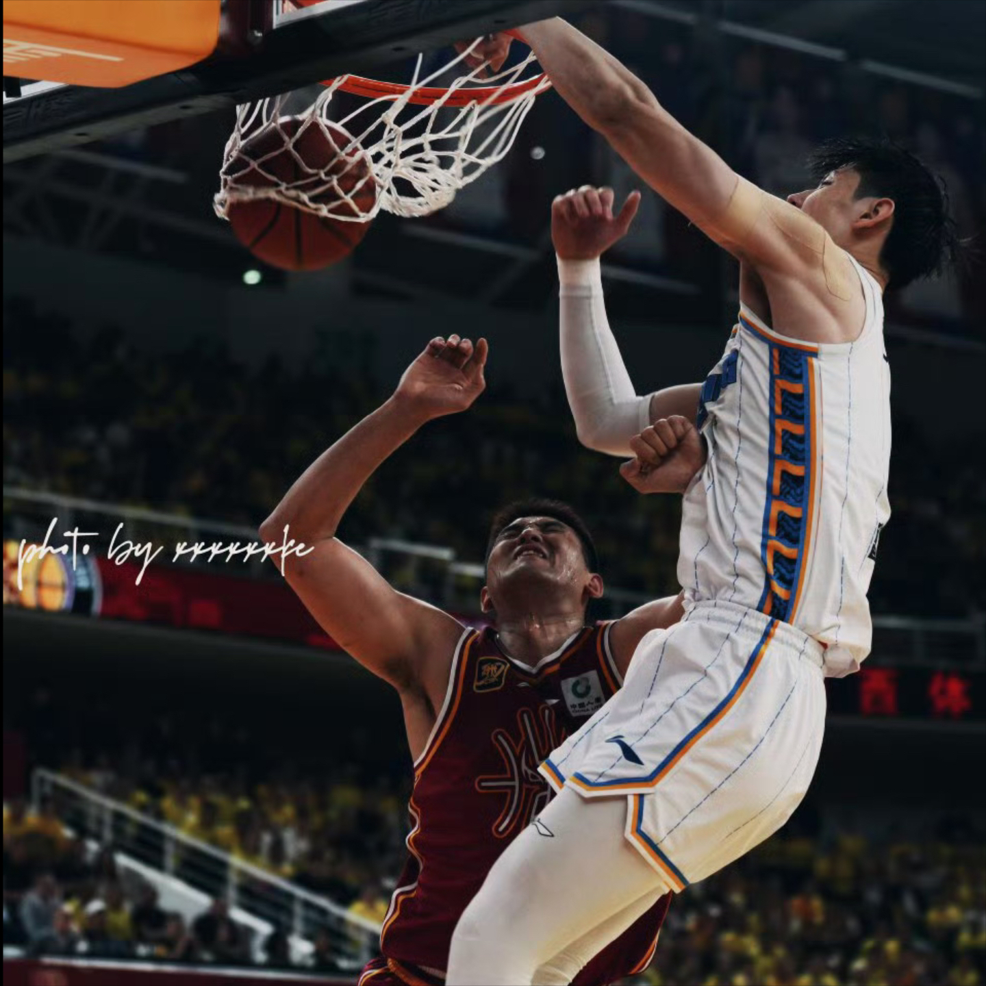 篮网绝杀北京队，布克刷新纪录的简单介绍