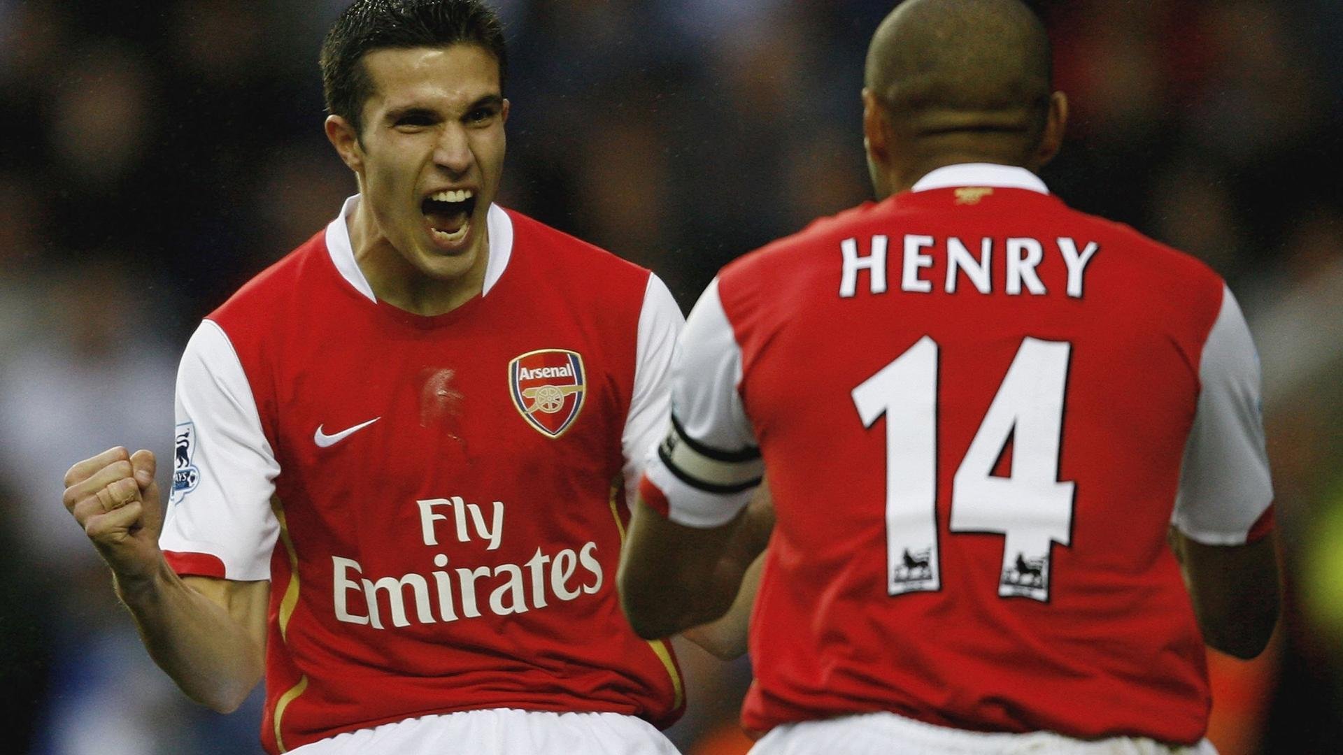 当新月与金字塔在绿茵场相遇，格纳布里的第三空间胜利