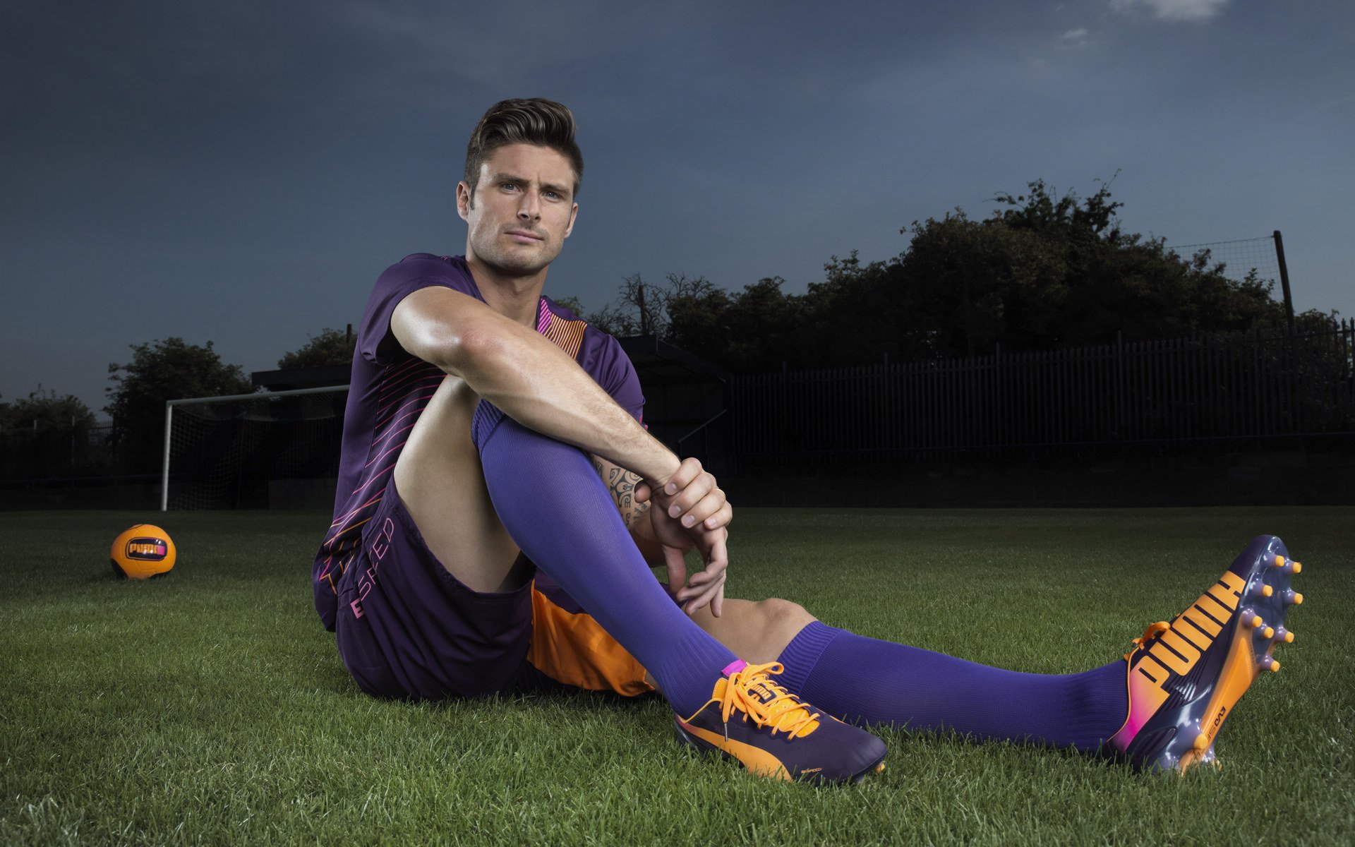 北欧神话遇阻，德国战车碾压丹麦，羽坛龙王安赛龙状态炽热如焰